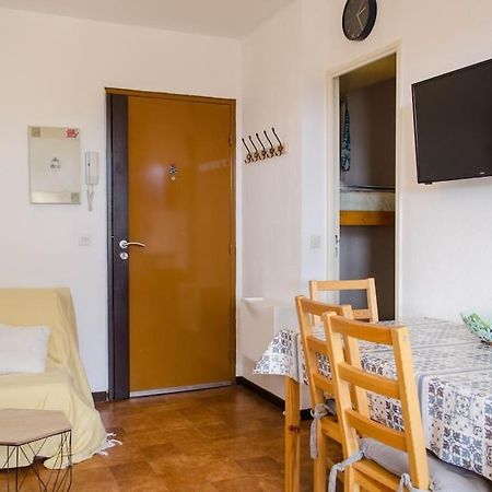 T2 Cabine Avec Terrasse Plein Sud 30M2 Aux Angles Buitenkant foto